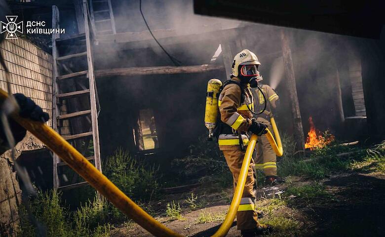 Обухівські рятувальники показали гарний результат на спільних тренуваннях оперативних служб ДСНС