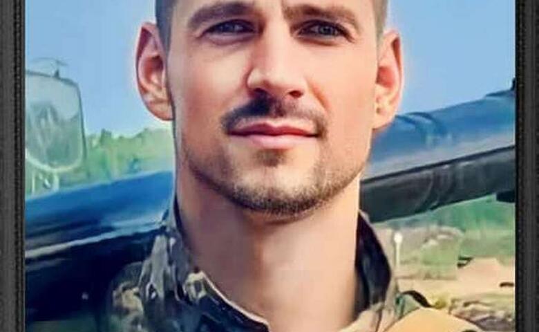 Родным павших Героев Обухова вручили их посмертные награды