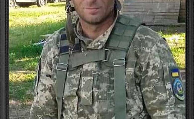 Родным павших Героев Обухова вручили их посмертные награды