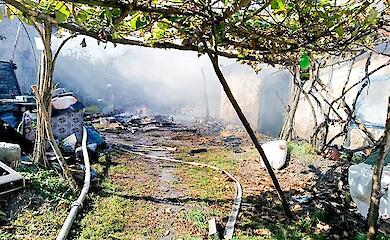 На Обухівщині пожежа пошкодила чотири будинки в одному дворі