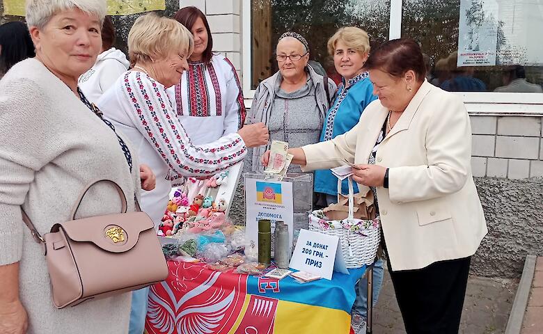 В Обуховской громаде состоялись благотворительные ярмарки в поддержку ВСУ