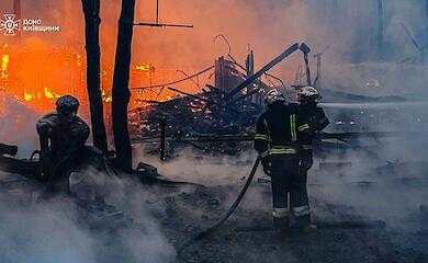 Вблизи Обухова дотла сгорел элитный ресторанный комплекс (фото, видео)