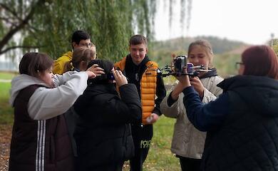 Школьников Обуховщины учили управлять дронами (фото)