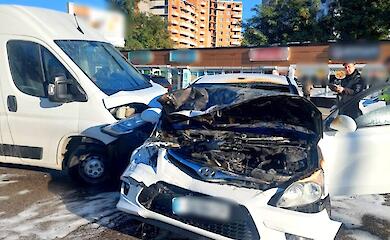 В результаті ДТП на головній вулиці Обухова загорілась автівка