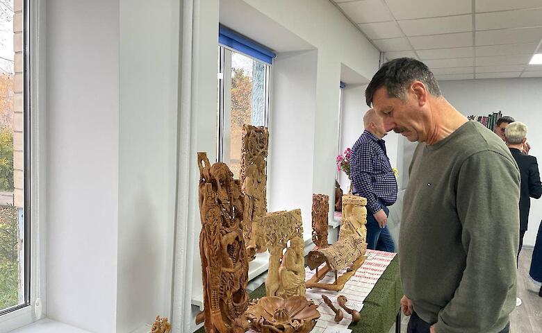 У Ржищеві відбулась унікальна виставка відомого різбяра