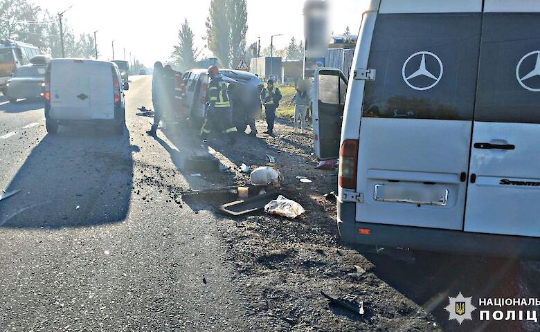 Дев'ять людей постраждало в ДТП на Обухівщині, серед них 10-річна дитина