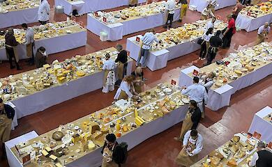 2 крафтовых сыра с фермы на Обуховщине получили награды на международном конкурсе