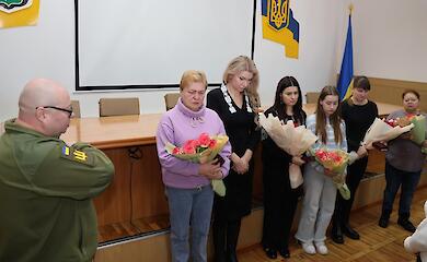 Посмертні нагороди Героїв з Василькова вручили їх родинам
