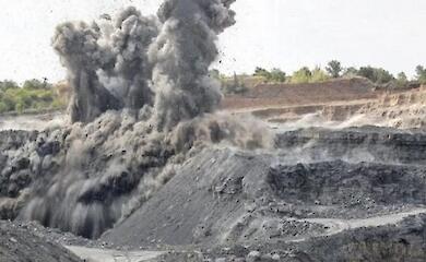 В Обуховском районе будут слышны взрывы: сохраняйте спокойствие