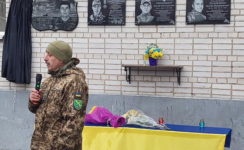 В память о погибших Героях, в Богуславе открыли мемориальные доски