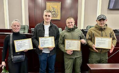 Ветерани Обухівської громади отримали сертифікати на житло