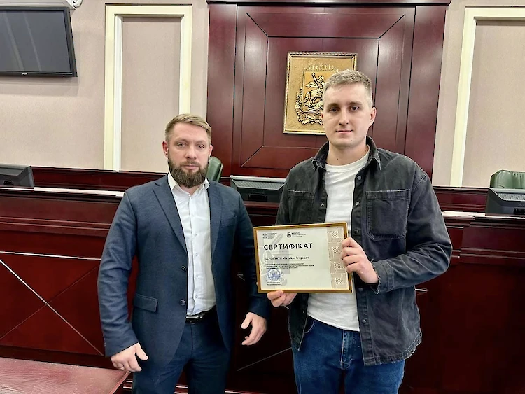 Ветераны Обуховской громады получили сертификаты на жилье