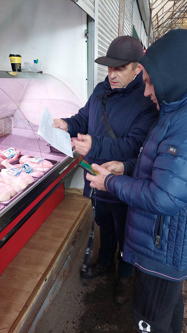В Обуховском районе прошли рейдовые проверки стихийных мест торговли