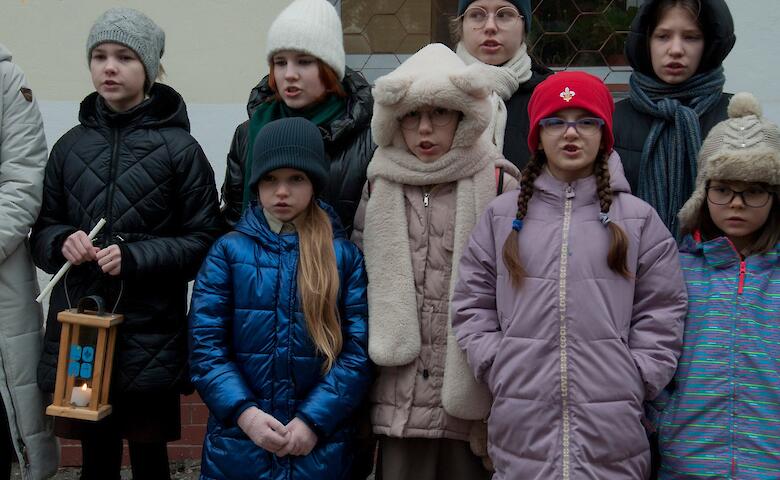 Васильковские пластуны передали Вифлеемский огонь «Призракам Киева»