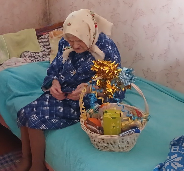 Долгожительницу из Богуслава поздравили со 101 Днем рождения