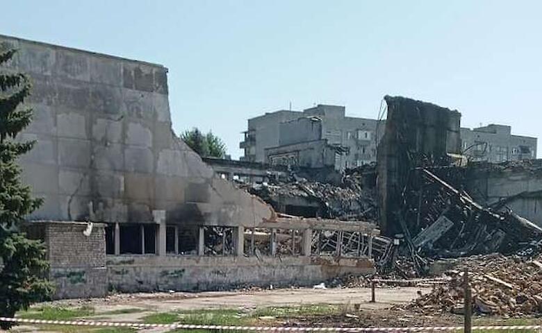 В Белой Церкви демонтировали витраж выдающегося художника из Обуховщины