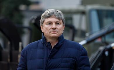 Детективы исследуют стоимость дома депутата возле Обухова