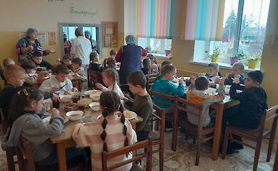 У Василькові продовжиться безоплатне харчування учнів молодшої школи