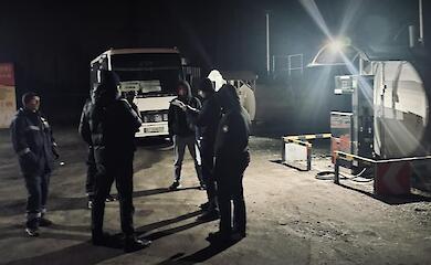 Детективы Бюро экономической безопасности закрыли нелегальную АЗС в Обуховском районе