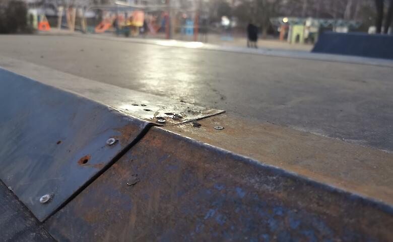 В Обухове поврежден скейтпарк после ремонта за полмиллиона гривен