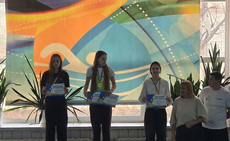 Обуховские пловцы завоевали медали на чемпионате в Белой Церкви