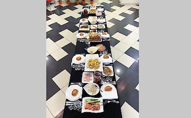 Как организовать поминальный обед: традиции, блюда и удобные решения