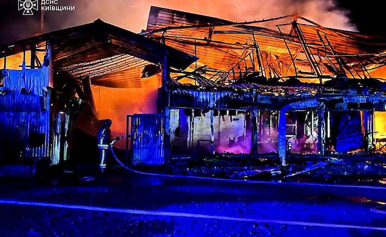 В Обухівському районі пошкоджено будинки внаслідок нічної атаки дронів