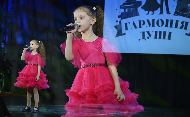 Обуховские вокалисты получили награды на Всеукраинском конкурсе талантов