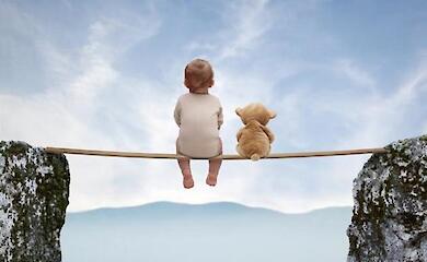 Даже атеисты подсознательно верят в "высшие силы"