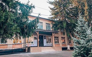 Ремонт мастерских лицеев в Мироновке получит местный предприниматель с судимостью