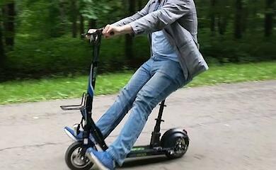 Обуховские депутаты обратились в Кабмин с просьбой урегулировать использование электросамокатов (ДОКУМЕНТ)