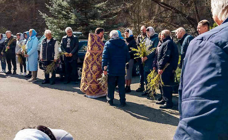 В храме на Обуховщине впервые совершили службу на украинском языке