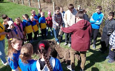 Школярі Обухівської громади долучилися до екологічного флешмобу &laquo;Гай дитячих мрій&raquo;