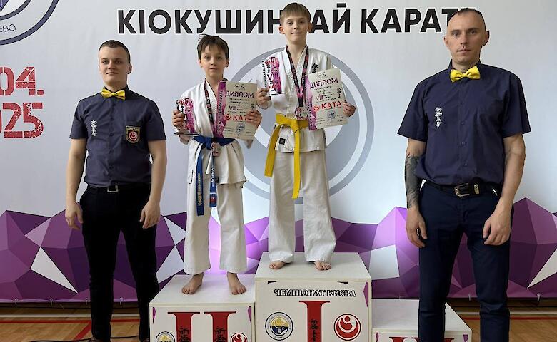 Обухівські каратисти вибороли два "золото" на змаганнях у Києві