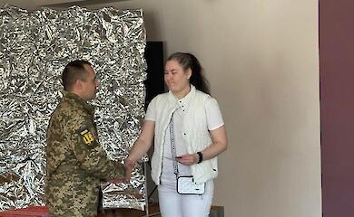 В Козине жене военного вручили его &laquo;Золотой Крест&raquo;