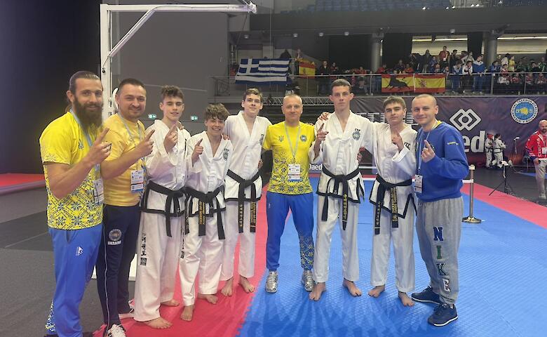 Обуховские таэквондисты привезли 13 медалей с чемпионата Европы