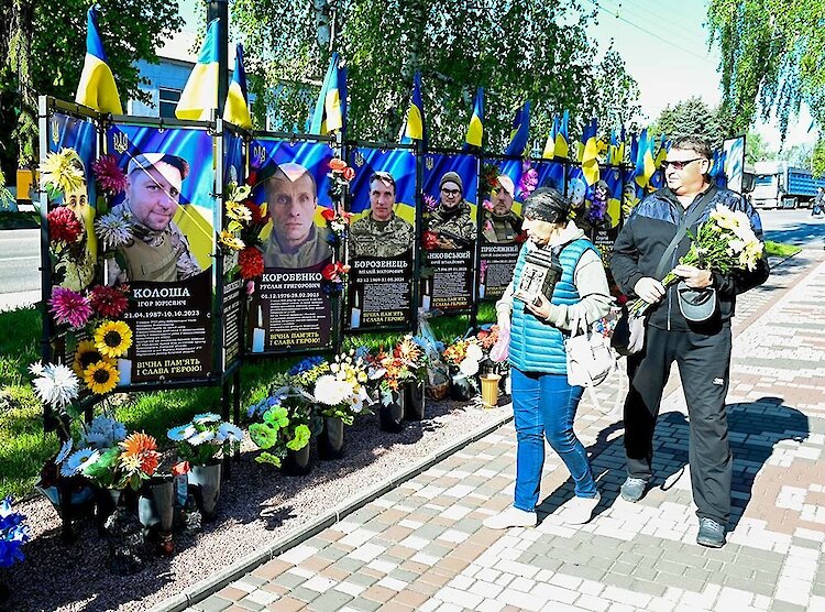 На Алеї Слави у Кагарлику з'явився ще один портрет Героя