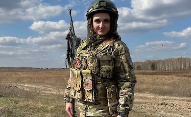 "Я обрела покой в армии": история боевой медички из "Призрака Киева"