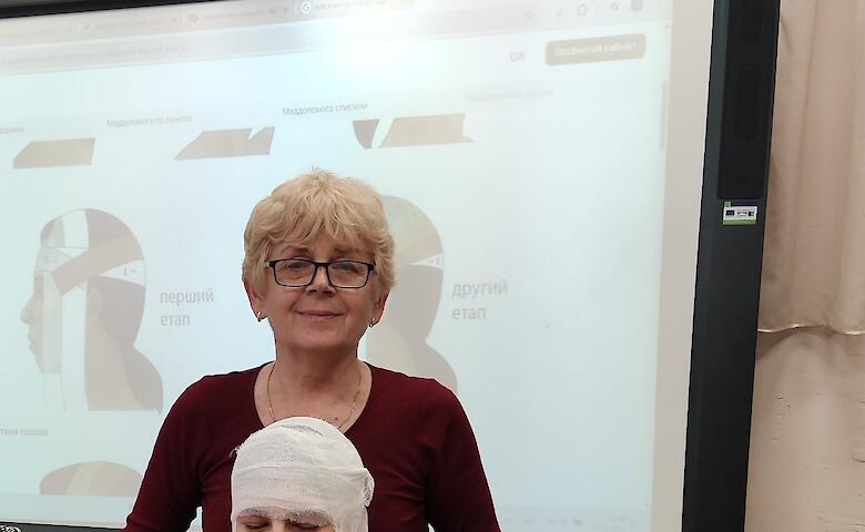 Обухівські школярі вчились надавати допомогу при ДТП