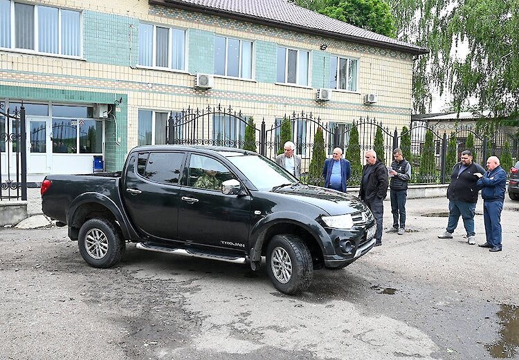 ДФТГ Кагарлыка получило пикап для огневой группы