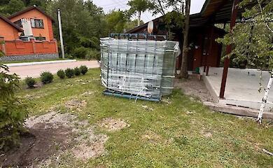 В Стайках продолжается конфликт из-за самовольного установления временных сооружений