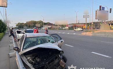 В результате ДТП на Новообуховской трассе погиб водитель