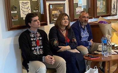 &ldquo;Полум&rsquo;я&rdquo; в Ржищеві: нова виставка про силу, свободу і українську ідентичність