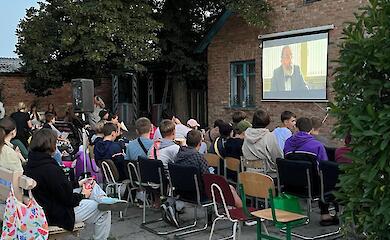 У Козині відбувся черговий кіновечір просто неба