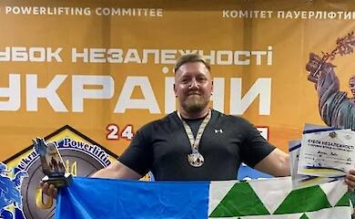 Житель Українки став переможцем Всеукраїнського турніру з пауерліфтингу