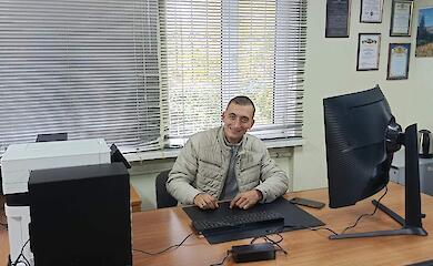 "Не опускайте руки": история жителя Обуховского района, который работает несмотря на инвалидность