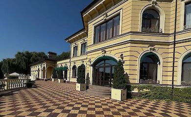 Дом семьи Гладковского в Козине выставлен на продажу за 4 миллиона долларов