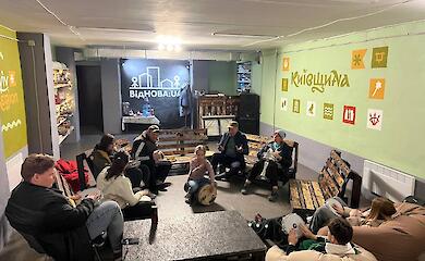 Музыка объединяет: в "Глубоких Балыках" проводят барабанные сессии для молодежи