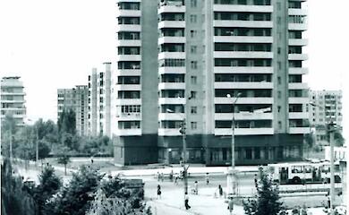 В сети показали архивное фото застройки массива "Роток" в Белой Церкви, за который архитектор получил премию