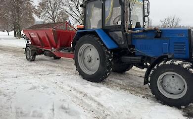 В Богуславской общине назвали причины жалоб на нерасчищенные дороги